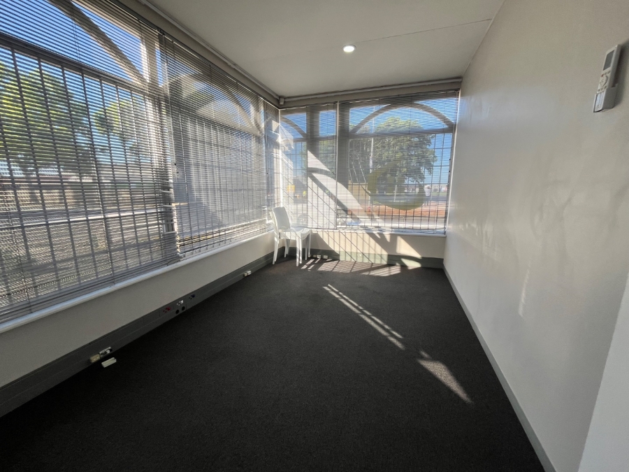 To Let Commercial Property for Rent in George Central Western Cape